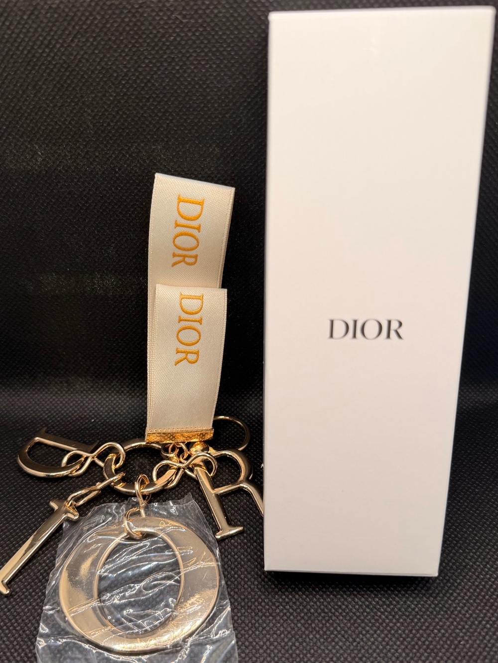 Dior Ribbon Key Ring - Picture 4 of 4